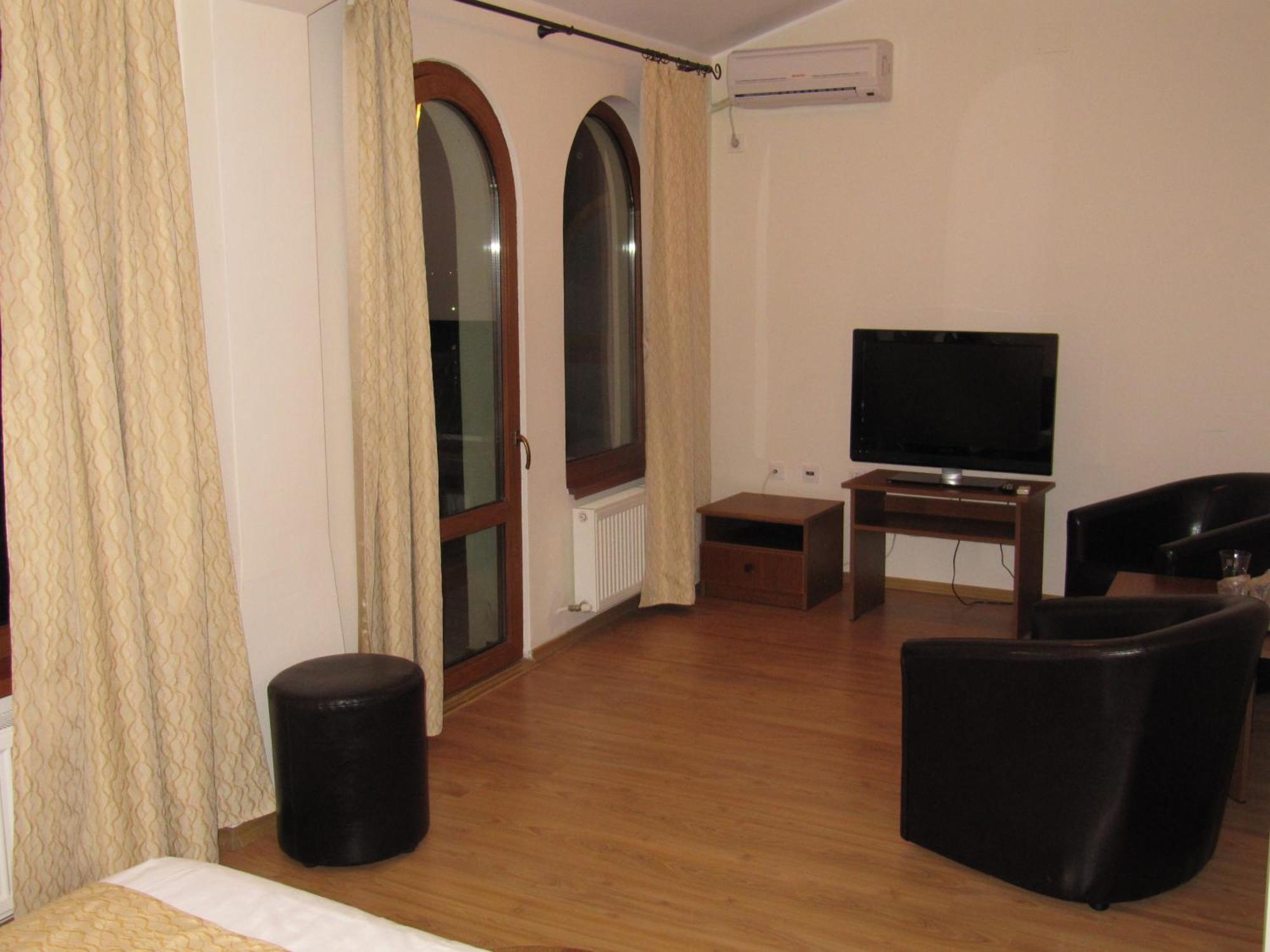 Hotel Insula Нептун Екстериор снимка